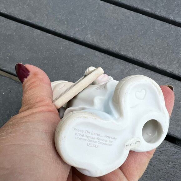 Precious Moments by ENESCO: PEACE ON EARTH…ANYWAY - Picture 8 of 10